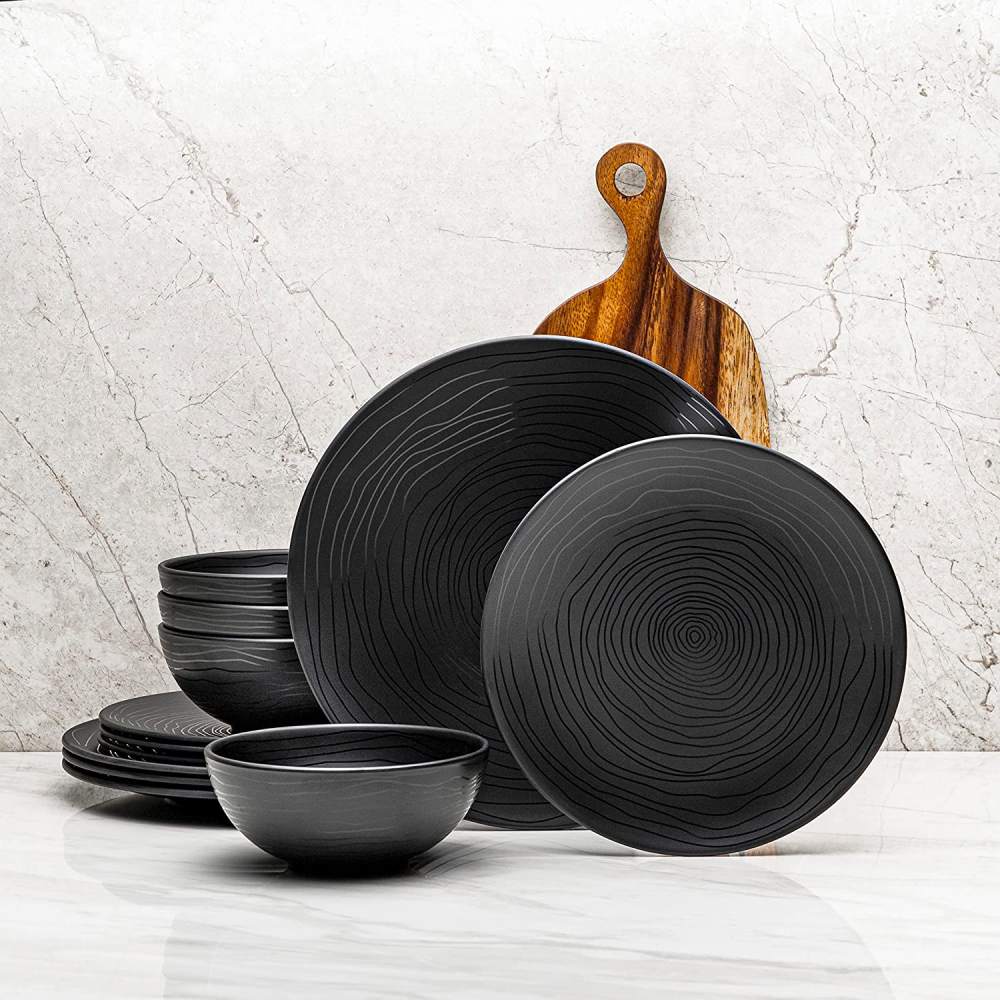 Reusable Plastic Dinnerware Set