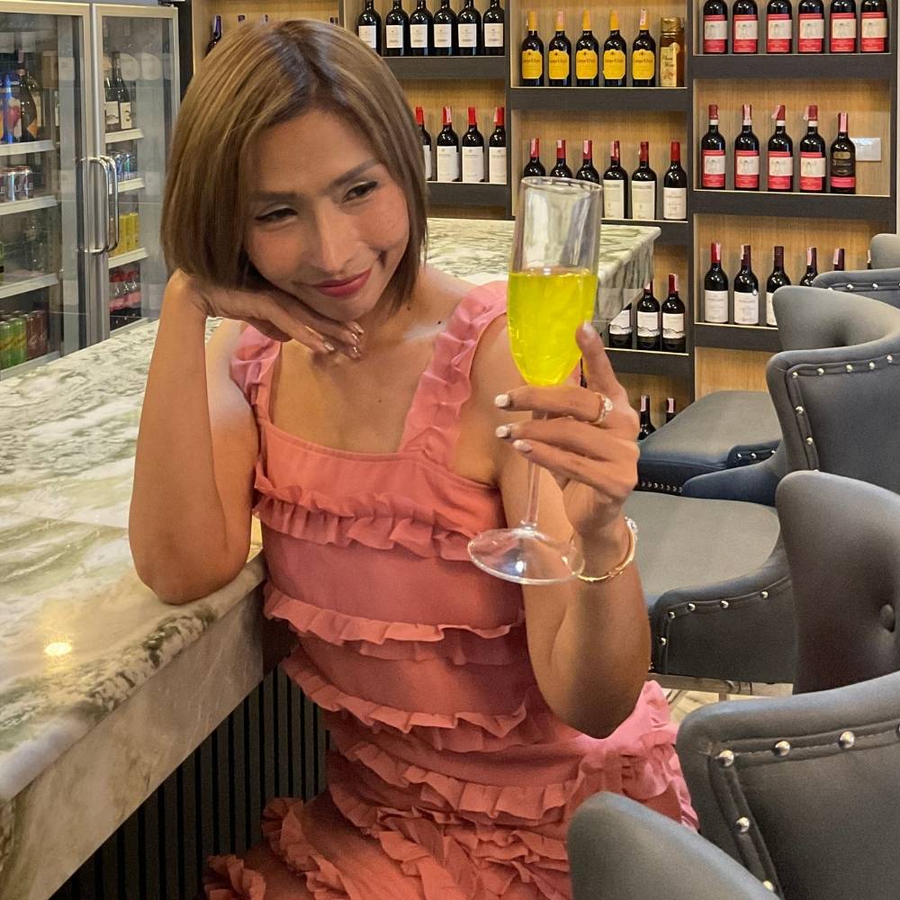 Plastic Champagne Flute: image 4